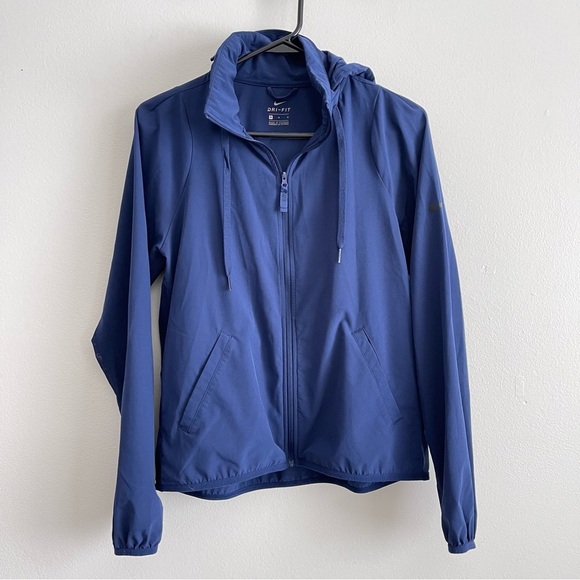 Nike Dri-Fit Workout Jacket Navy Athletic Lightweight Coat Full Zip Women’s M - Picture 1 of 13